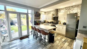 Photo 22- click for photo gallery